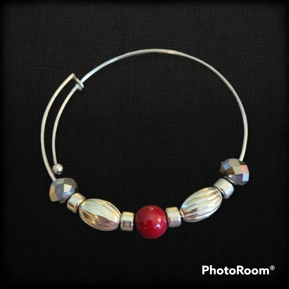 3/$30 Silver Beaded Bangle Bracelet
